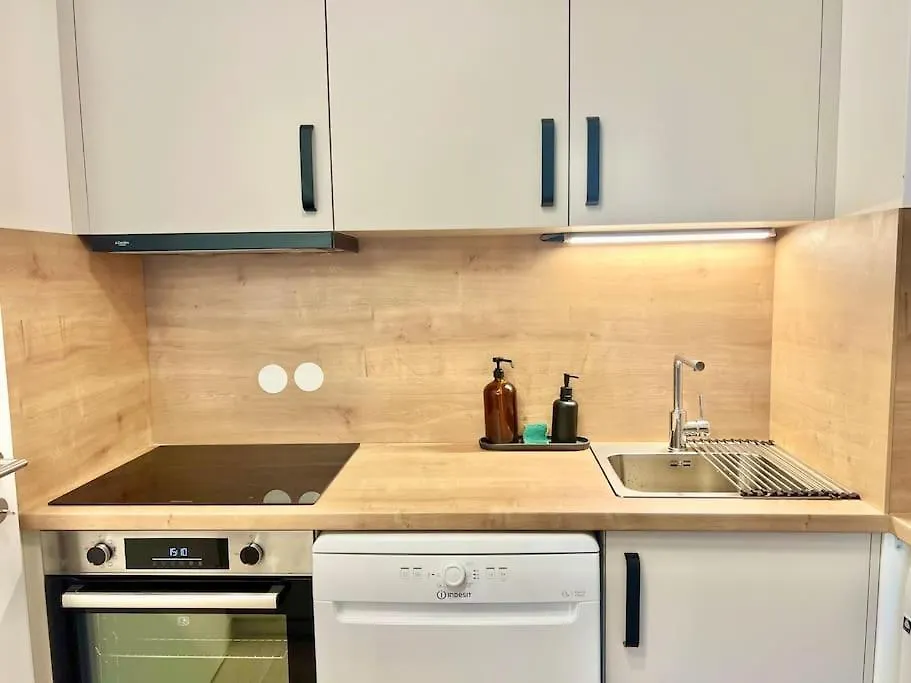 شقة T3 Carducci Terrasse بونفيل فرنسا